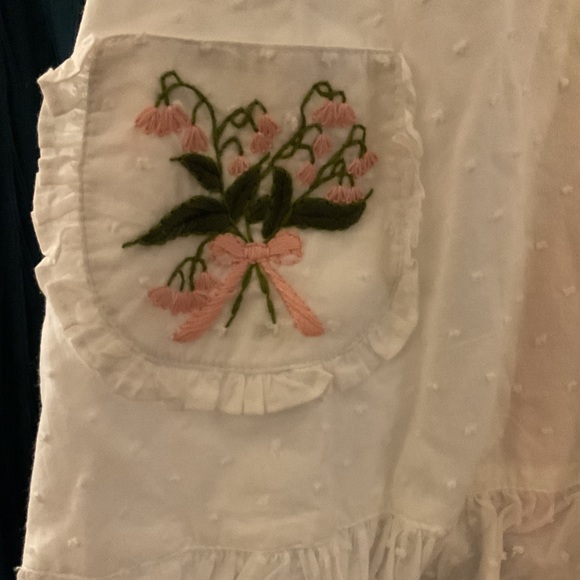 NWT dress open back with shorts - Picture 4 of 7